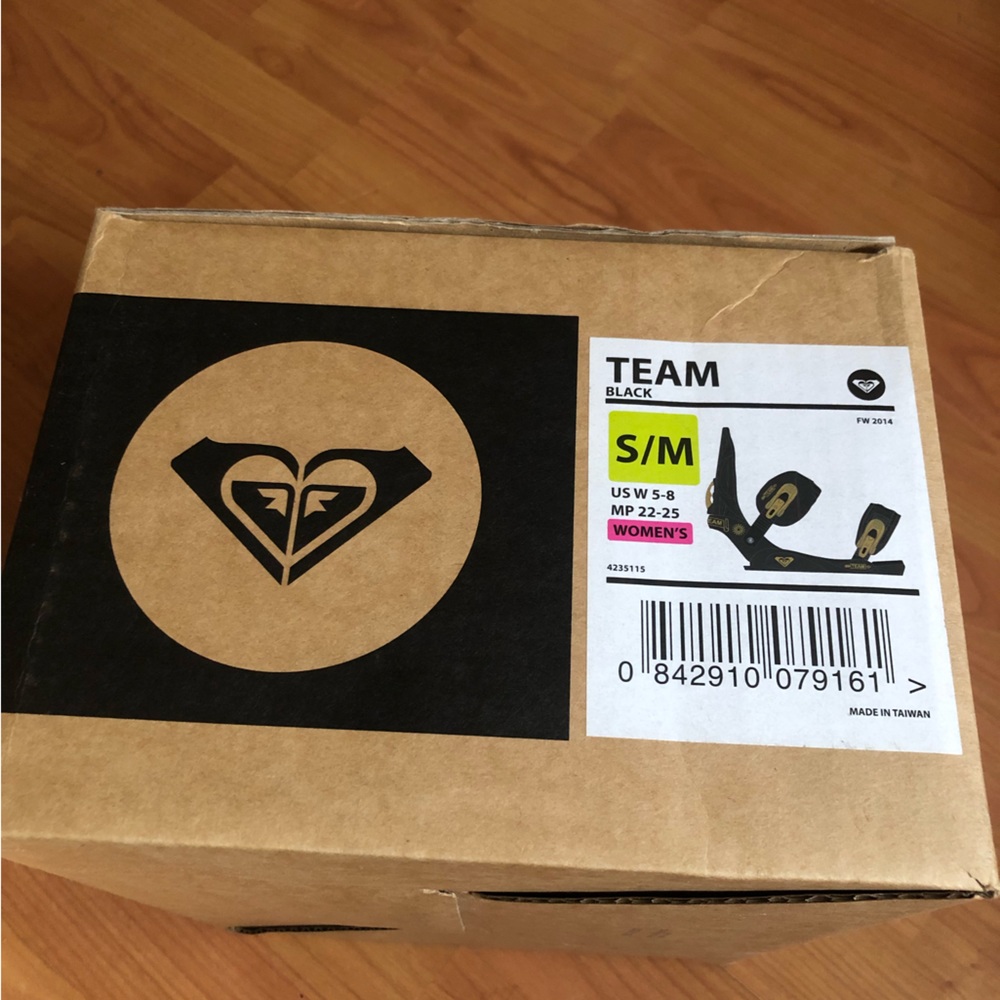 Roxy snowboard bindings